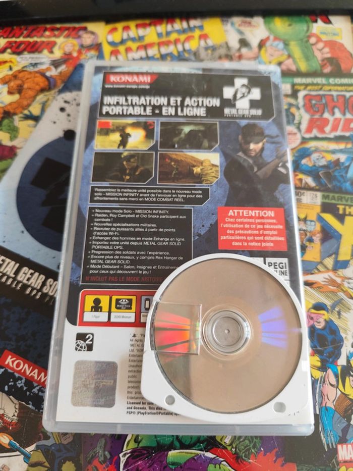 Metal Gear Solid portable Ops plus PSP - photo numéro 2