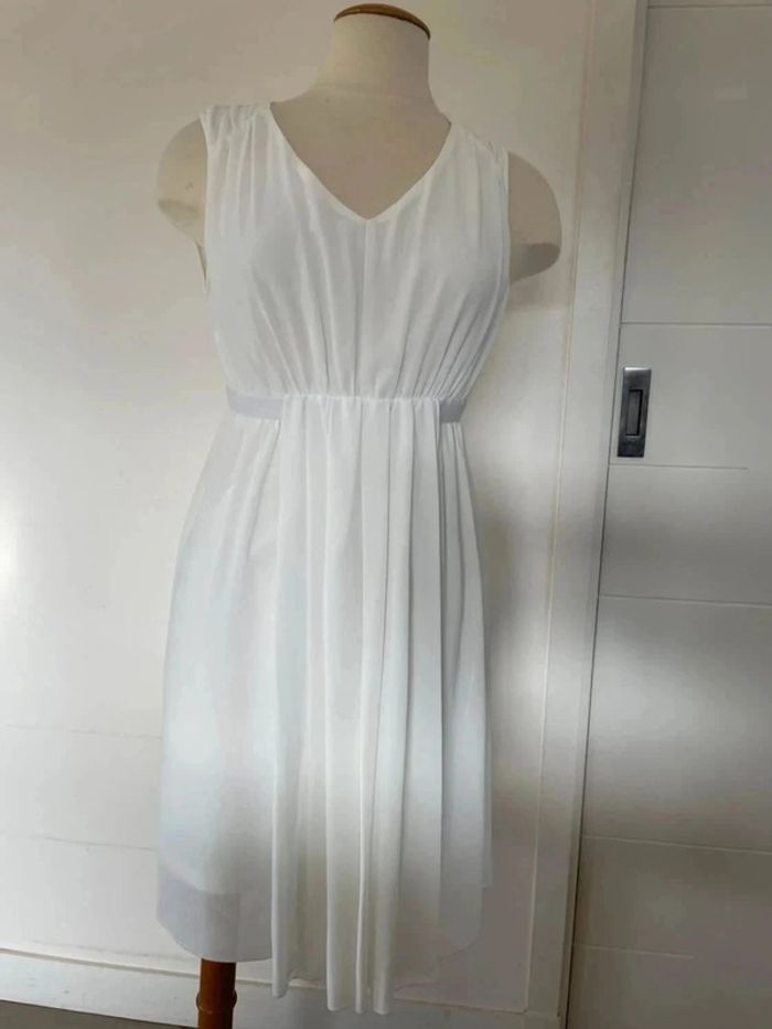 Fabuleuse robe de cocktail ou de soirée - photo numéro 8