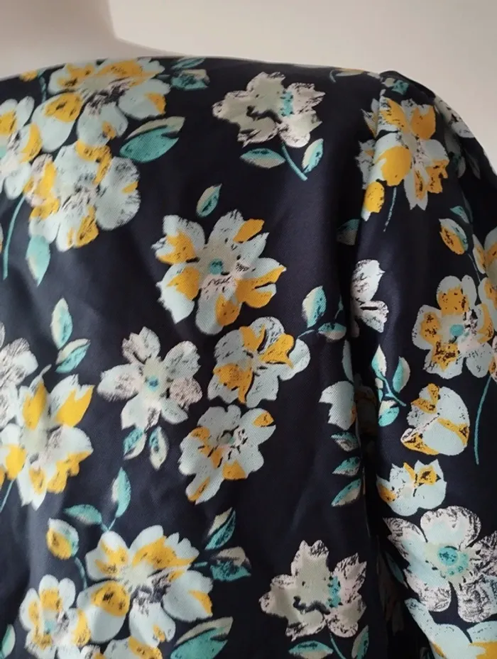 Robe en soie taille 40 Essentiel Antwerp - photo numéro 5