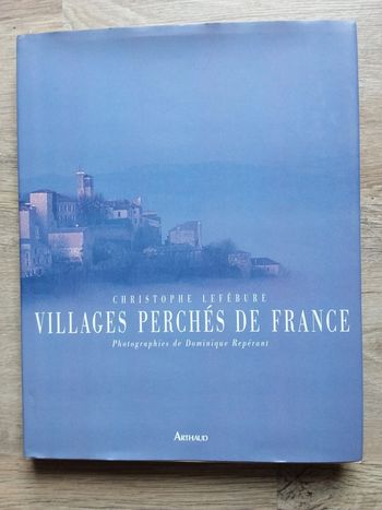 Livre "Villages Perchés de France"