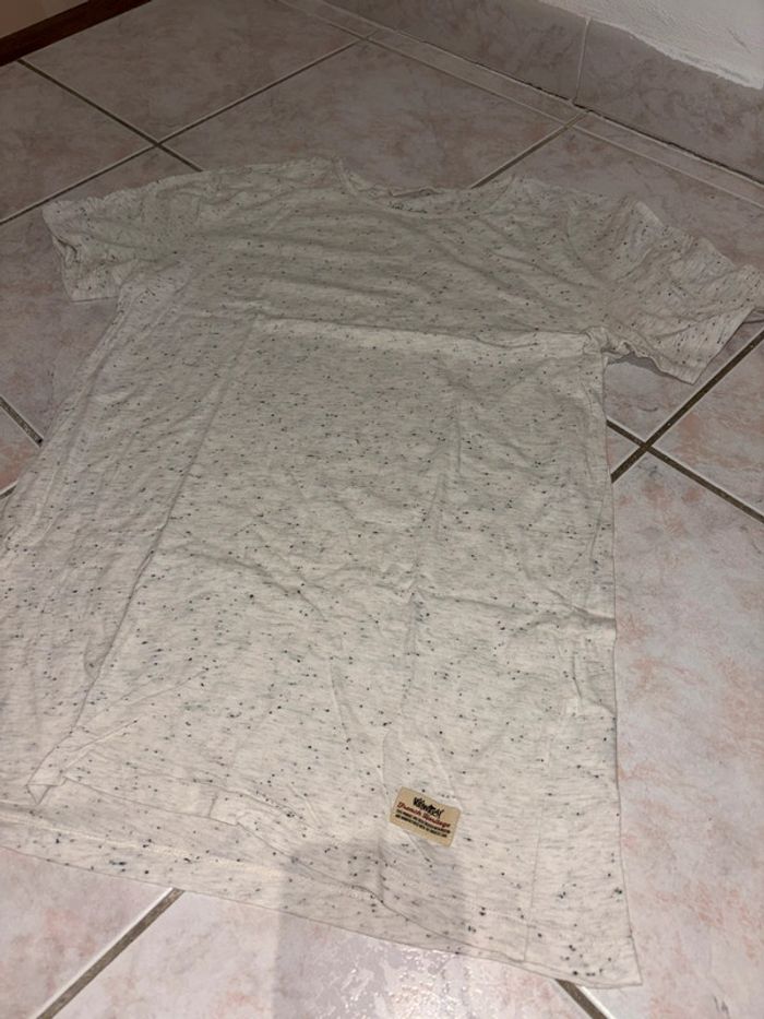 TEE shirt - photo numéro 2