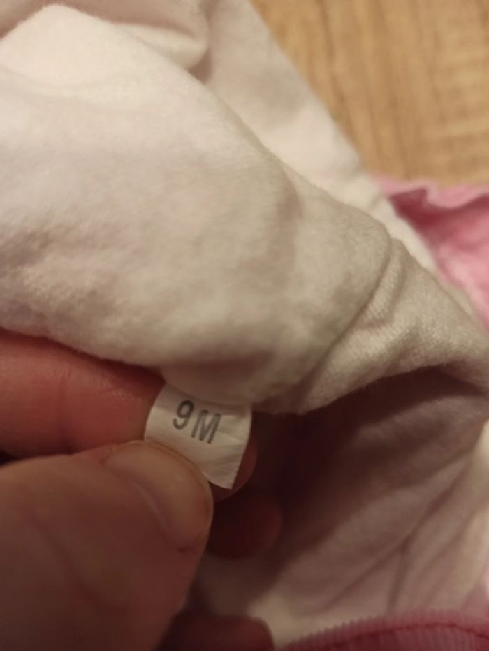 Robe en velours 9 mois - photo numéro 3