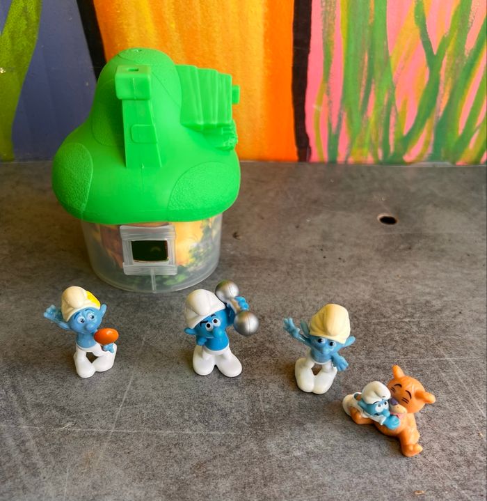 Lot de 13 schtroumpfs avec la maison - photo numéro 3
