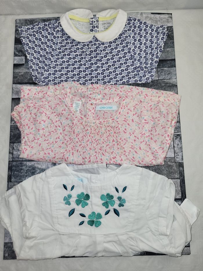 Lot 3 robes a motif fleuri et rond 12 mois obaïbi