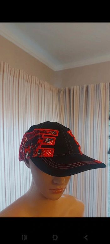 Casquette noire/rouge/rose Freegun taille unique