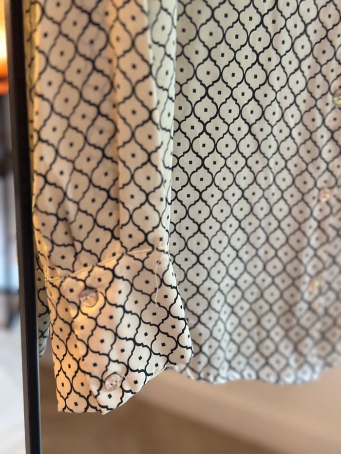 Chemise Zara fluide à motifs géométriques T.XS/S oversize - photo numéro 3