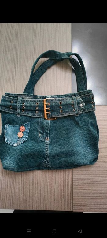 Attention bien lire l'annonce. Prix libre Création Sac en jean fait main