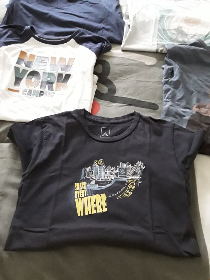 Lot de vetements garcon 12ans - photo numéro 4