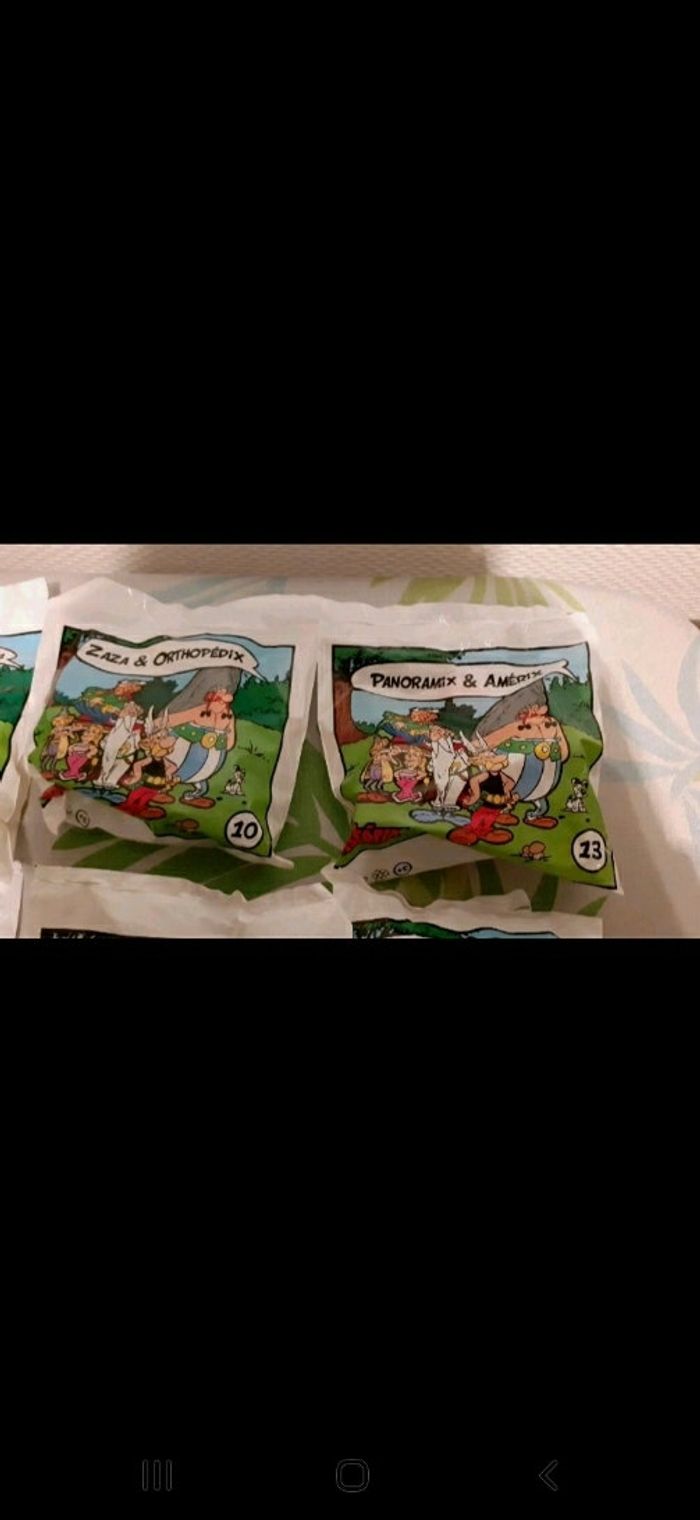 #lot 8 figurines Astérix McDonald 2019 - photo numéro 3