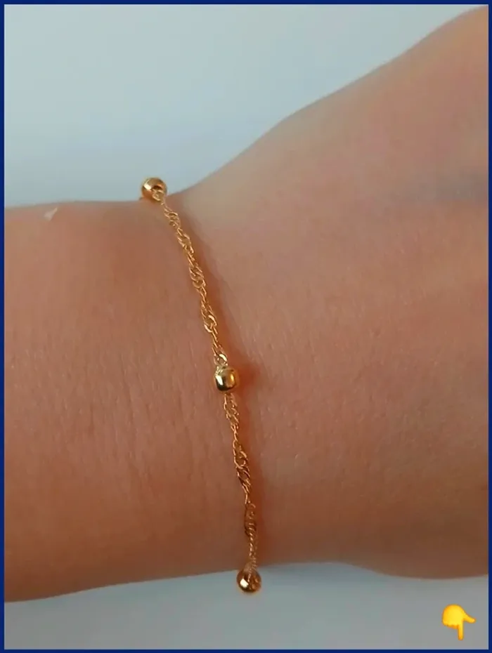 Bracelet doré élégant tendance féminine - photo numéro 2