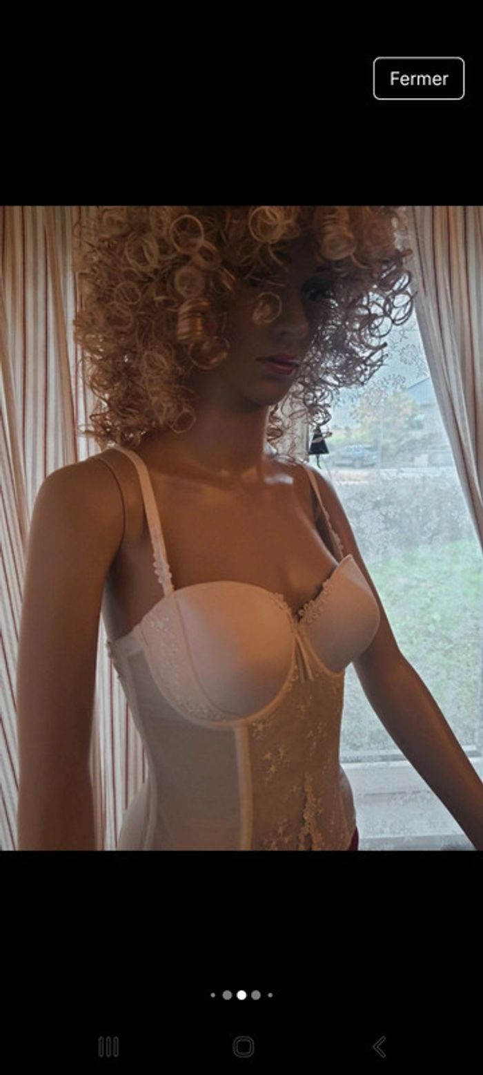 Magnifique Corset blanc Marie Jo fr 95B neuf - photo numéro 4