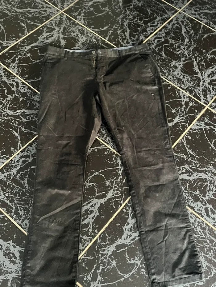 Pantalon chino kiabi 48