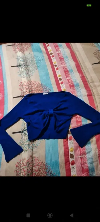 Pull neuf Enzoria taille unique