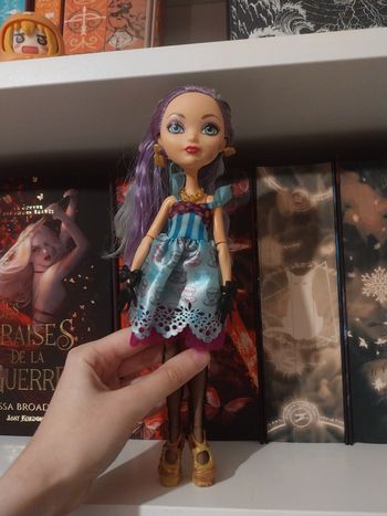 Poupée Madeline Hatter Hat Tastic Party Ever After High Mattel