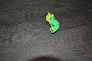 Figurine funko pop Jurassic World kinder VQ 290