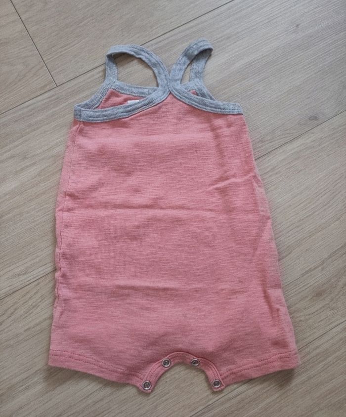 Combinaison Bulle de Bébé taille 9 mois - photo numéro 2