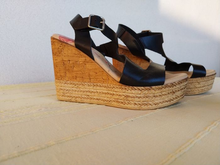 Sandales compensées T38 - photo numéro 2