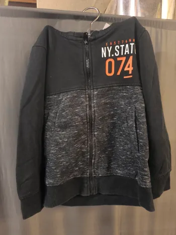 303896 veste zippée noir garçon 8 ans (122/128) skate nation