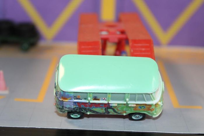 Disney Pixar cars Fillmore - photo numéro 9