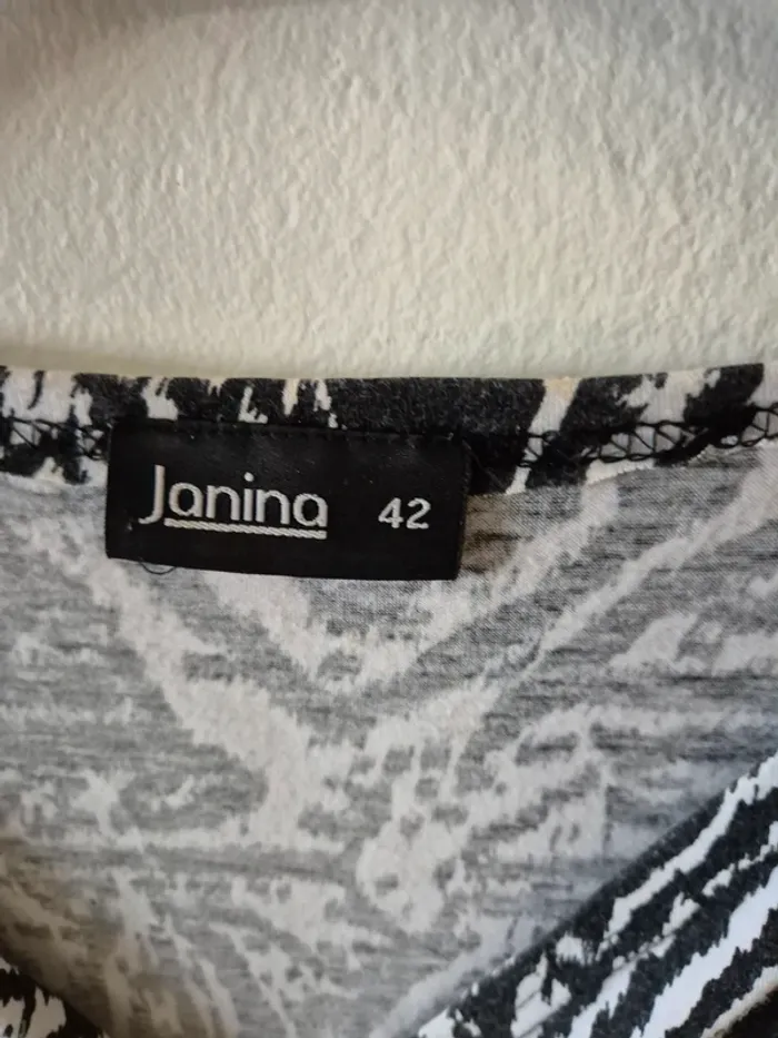 Tee shirt - photo numéro 2