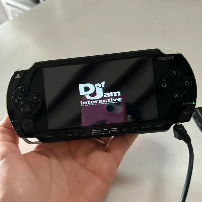Console sony psp - photo numéro 3
