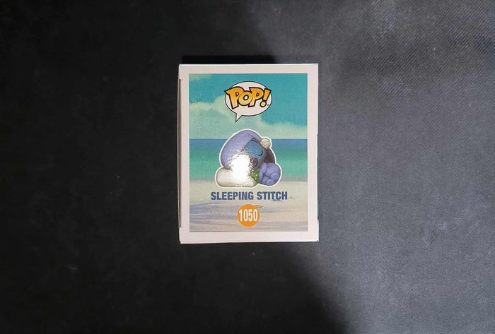 Figurine Funko Pop / Sleeping Stitch 1050 / Disney / Funko Spécial édition - photo numéro 4