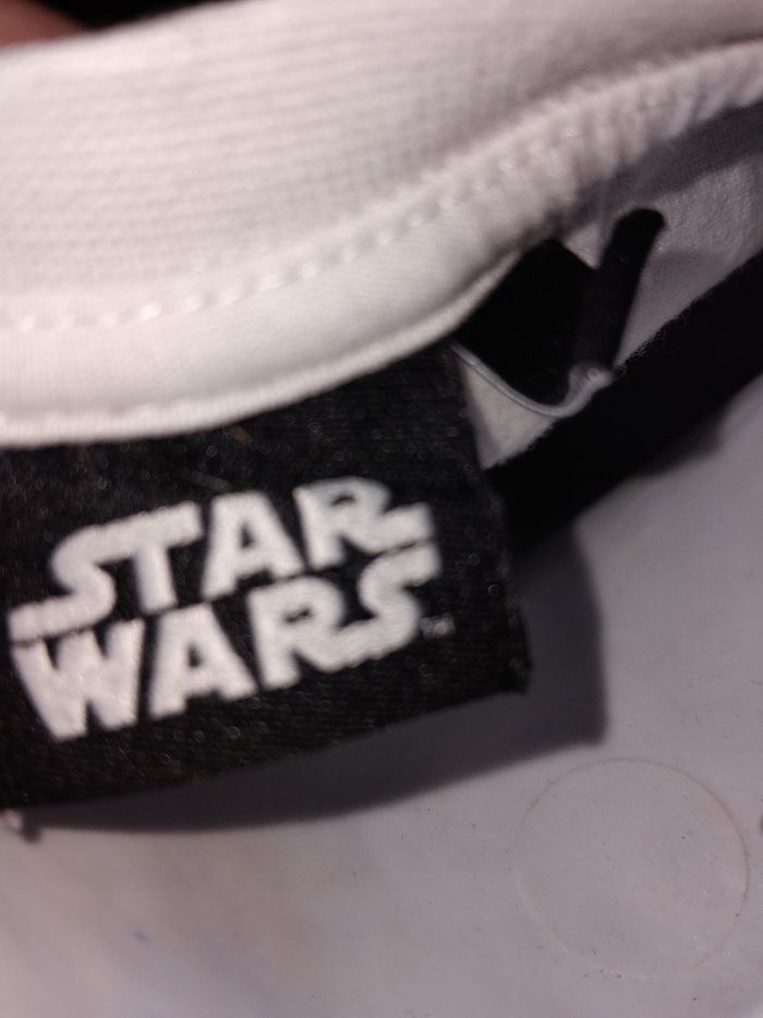 Tee shirt garçon taillen4 ans marque star wars - photo numéro 4