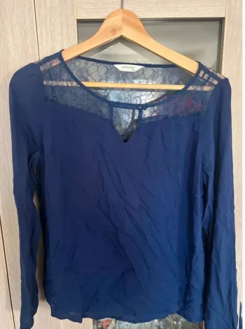 Très  belle blouse nafnaf -  taille 36