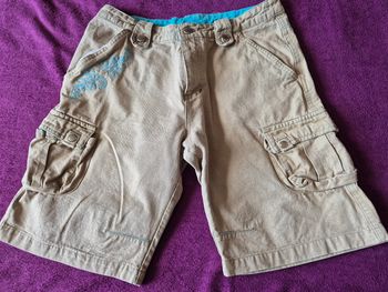 Short garçon taille 162 (xs)