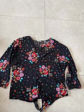 Blouse multicolore cache cache, très bon état, taille 40