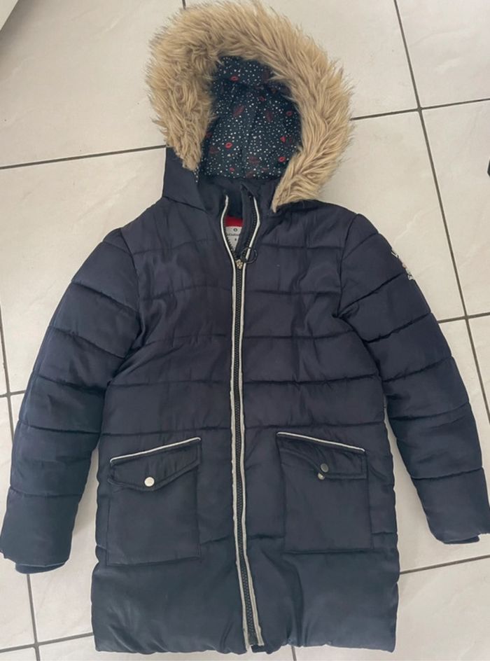 Beau manteau doudoune chaud T 8 ans Lulu Castagnette bleu marine Très bon état - photo numéro 2