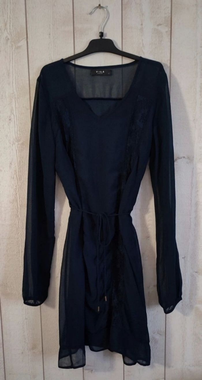 Robe bleu marine mousseline et dentelle Vila taille S
