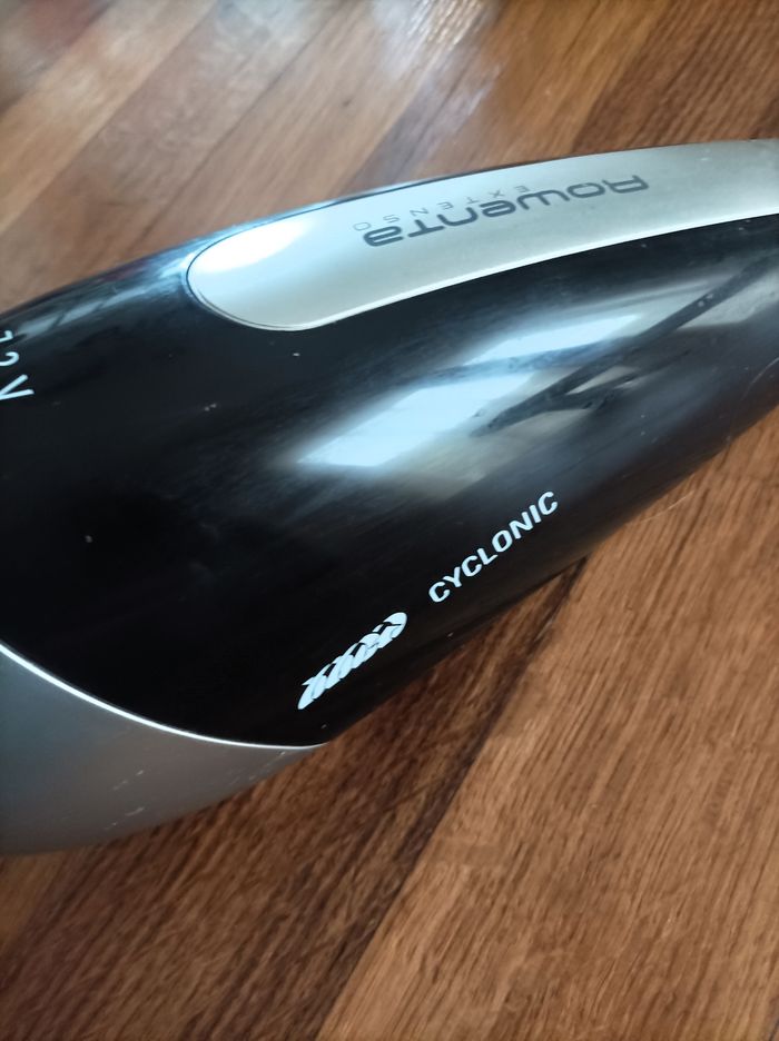 Aspirateur main rowenta cyclonic extenso Dry AC4769 cuisine noir - photo numéro 3
