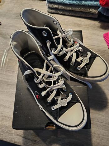 Converse Chuck Taylor All Star Y2K Heart