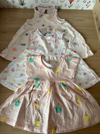 Lot robe fille