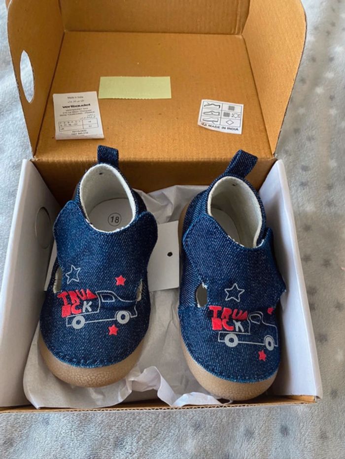 Chaussons / Chaussures souples T.18 vertbaudet - photo numéro 4