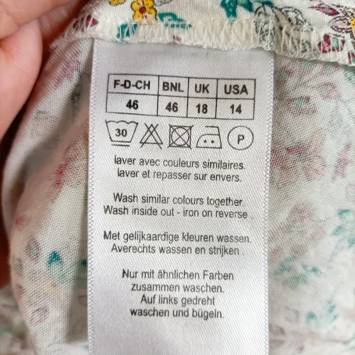 Chemise fluide à fleurs Damart taille 46 manches longues 100 % viscose imprimé coloré A1290 - photo numéro 5