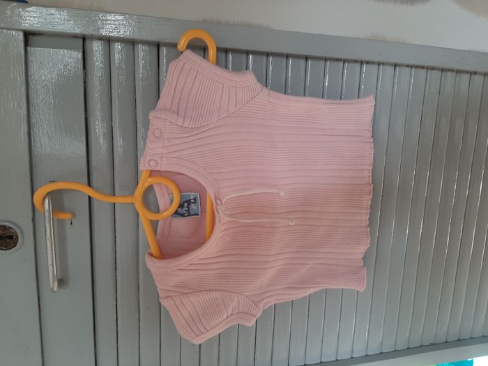 10 tee shirts et 2 shorts - photo numéro 10