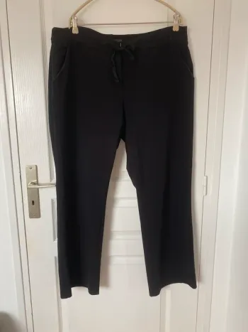 Pantalon droit style tailleur