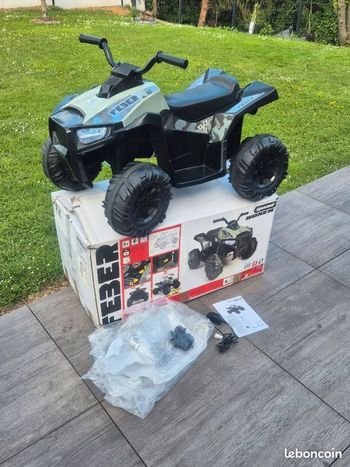 Quad électrique enfant jusqu'à 30 kg "feber" en excellent état