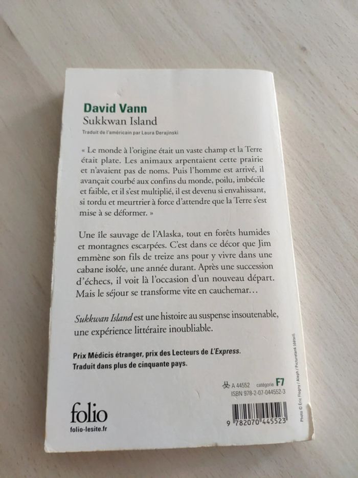 Livre poche Sukkwan island David Vann - photo numéro 4