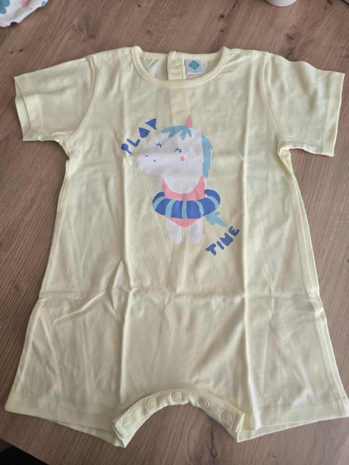 Barboteuse 18mois neuve