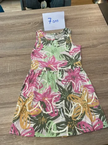 Robe 7 ans sans manche fille