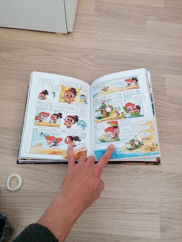Livre Mortelle adele - photo numéro 2