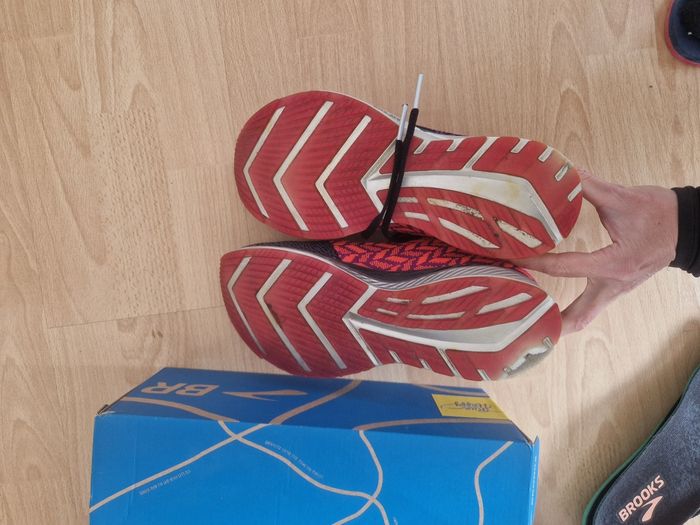 Baskets running brooks beldam taille 40 - photo numéro 6