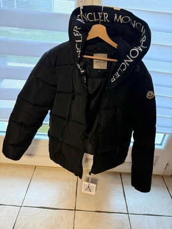 Moncler Montcla