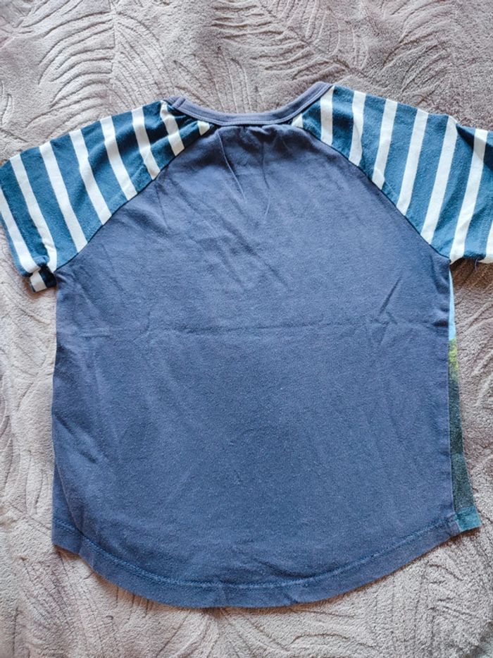 Lot de 4 t-shirt manches courtes 2 ans - photo numéro 3