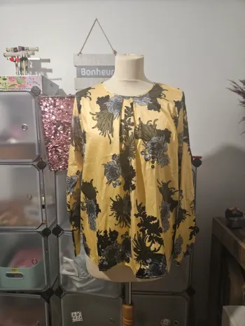 Blouse femme manches longues neuf avec étiquette 🏷 38 #lora11femme38