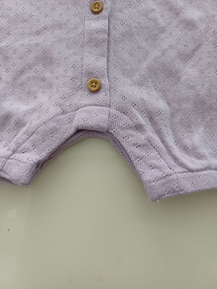 Combishort neuve taille 9 mois - photo numéro 3