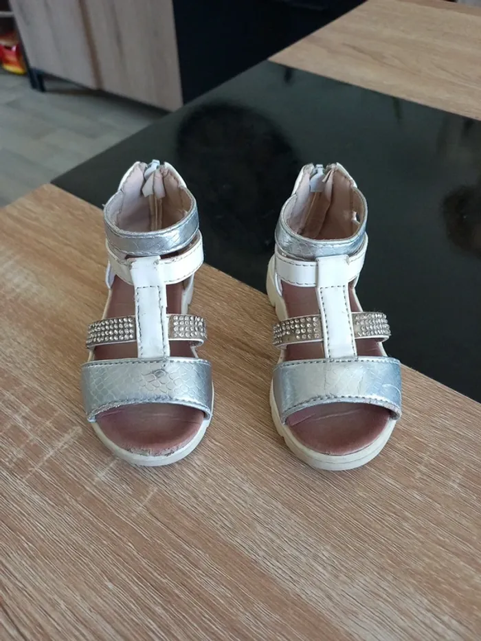 Sandales bébé T21 - photo numéro 2
